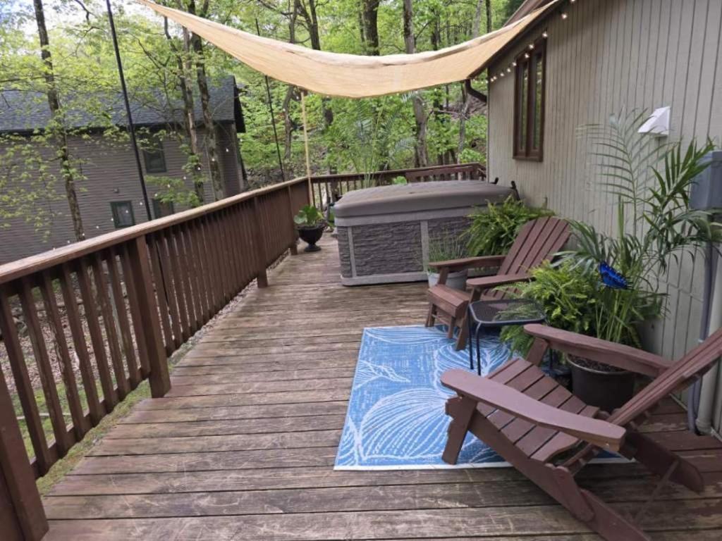 Pocono Mountain View Lake House In Lake Harmony Dış mekan fotoğraf